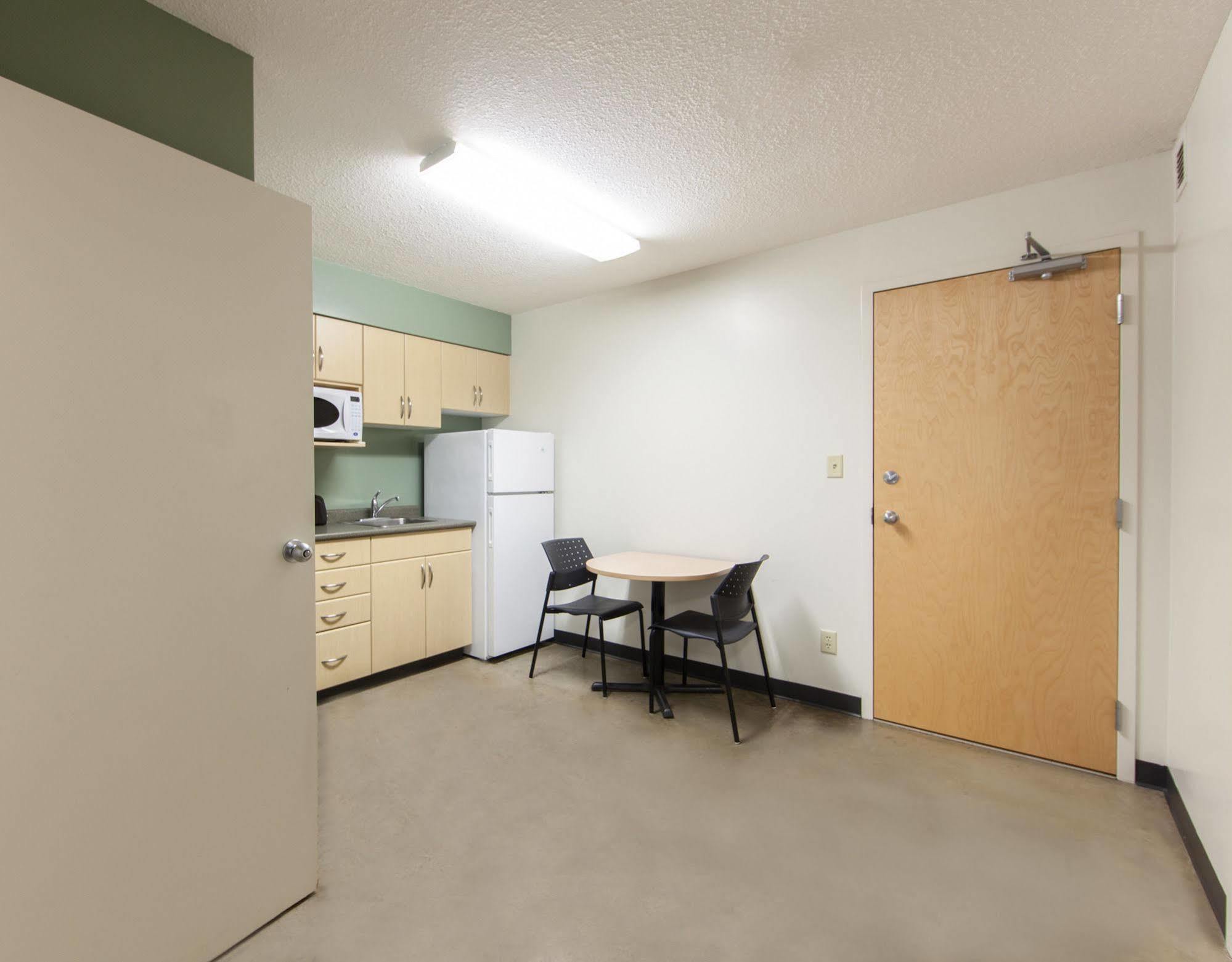Macewan University Residence Edmonton Exterior foto