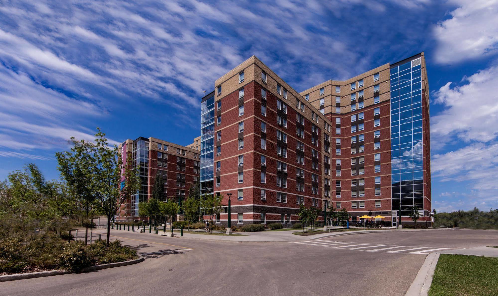 Macewan University Residence Edmonton Exterior foto